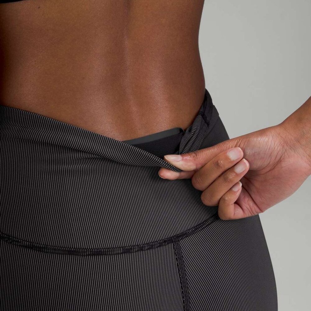 Base Pace High Rise 25" , two toned ribbed leggings - Picture 4 of 8
